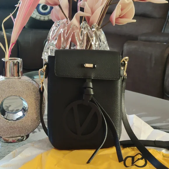 Valentino by Mario Women's gorgeous crossbody bag - Picture 6 of 15